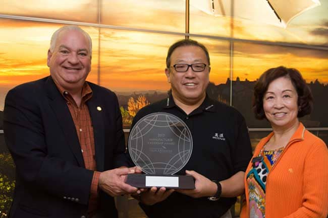 Pictured: Doug Sanicola, ICFA, presents Oliver Ma and Margaret Chang of Treasure Garden with 2017 Manufacturer Leadership Finalist Award during the recent Casual Market Chicago; Photo by Michele Morris.