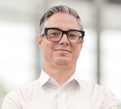 Reitz brings a collaborative, customer-focused approach to driving growth paired with a deep-rooted passion for powering the American manufacturing engine. 